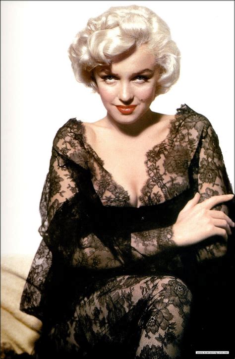 Marilyn Monroe Pinup Hollywood Actress In Metallic Finish Photo X Nr