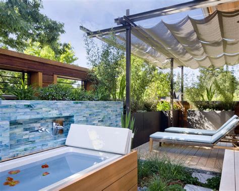 Unlike whirlpools, soaking tubs do not require additional pumps, filters or plumbing to. Outdoor Soaking Tub | Houzz