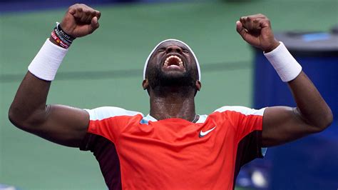 US Open 2022 Frances Tiafoe Gewinnt Tiebreak Im Vierten Satz Gegen