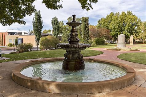 Unique Memorial Fountain in Narrandera | Places of Pride