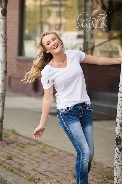 What To Wear To Senior Portraits Crystal Madsen Photography