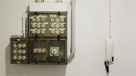 Household Fuse Box Diagram Wiring Diagram And Schematics