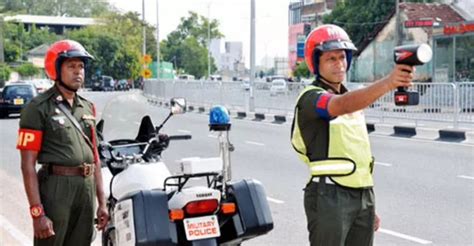 Sri Lanka Military Policemen Deployed To Assist City Traffic Police