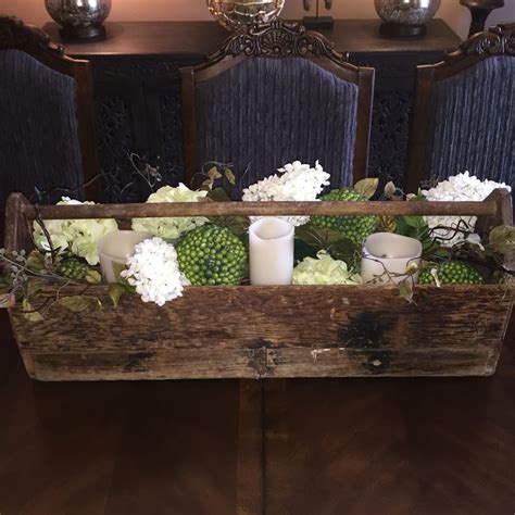 Store and transport your baked good with bakery boxes from wilton. Great idea for decorating an old toolbox! | Wood tool box ...