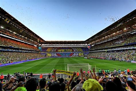 Fenerbahce stadium inside 1 by netsrotj on deviantart. Fenerbahce, Sukru Saracoglu Stadium, Istanbul | Istanbul ...