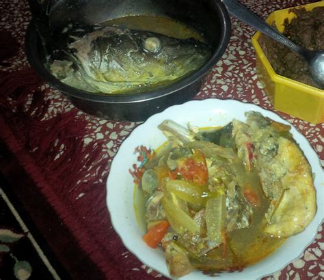 Kuliner satu ini dimasak dengan cara dipanaskan atau dalam bahasa jawa berarti digarang. Garang Asem Ikan Laut yang Memikat, Akankah Dapat Membumi ...