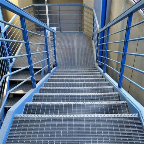 Stair Tread Of Welded Steel Grating From China Manufacturer China
