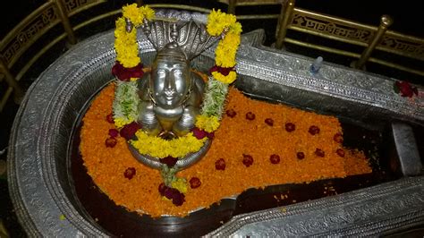 complete history and significance about 12 jyotirlingas in india