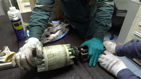 Electric motors play a critical role in a wide range of industrial, municipal and commercial operations. HOW TO INSTALL / REPLACE MOTOR BEARING - YouTube