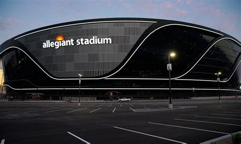 Exterior Videoboard For Raiders Allegiant Stadium Will Look Awesome