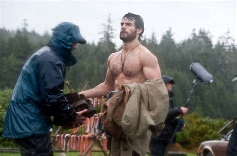Henry Cavills Shirtless Superman Is Bulked Up For “the