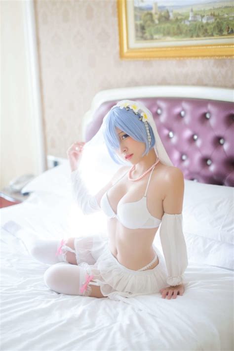 Lingerie Bride Rem Cosplay By Erzuo Nisa Casts A Hypnotizing Spell