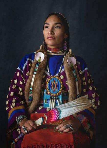 Pin By Chip Whitten On Natives Americans Native American Girls