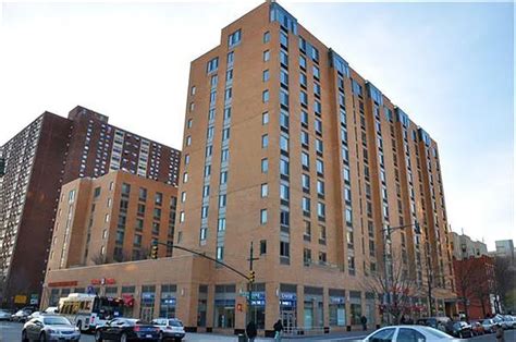 Strivers Gardens At 300 West 135th St In Central Harlem Sales
