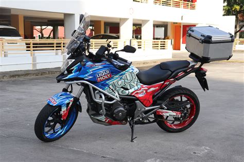 Share Your Custom Motorcycle Vinyl Wrap Pics Here General Bike Chat
