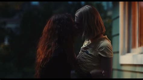 Rue And Jules Kiss Scene Euphoria S02xe03 Zendaya Euphoria Hbo