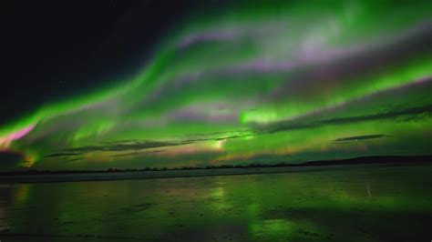 Real Time Northern Lights Dancing Over Fairbanks Alaska