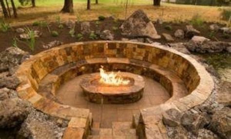 49 Lovely Backyard Fire Pit Ideas That Trendy Now Zyhomy