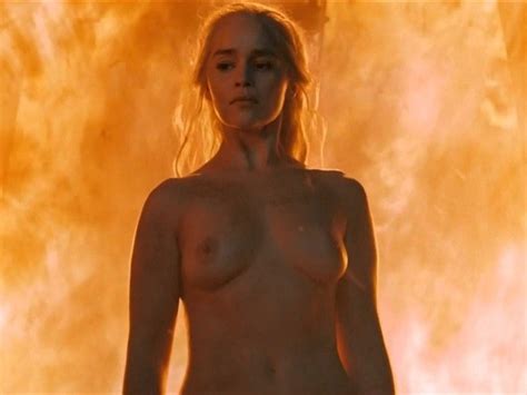Emilia Clarke Poses Nude In Steamy Photoshoot Hot Sex Picture