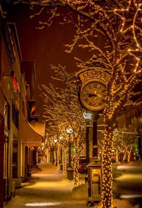 Downtown Coeur Dalene In The Snow Coeur Dalene Idaho Coeur D