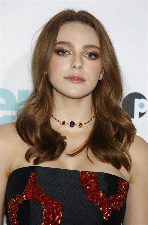 Danielle fell in love with acting through regional theater originally, but after doing many commercials and print, she decided to pursue film and television. DANIELLE ROSE RUSSELL at Wonder Premiere in Los Angeles 11 ...