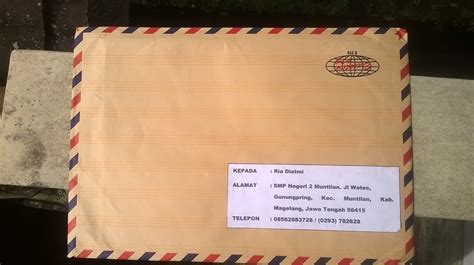 Cara Menulis Alamat Surat Pada Amplop Coklat - Delinewstv