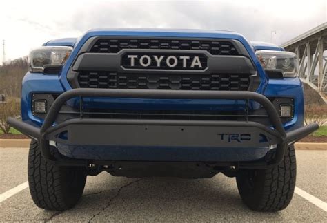 Summit is a modern interpretation of the iconic arb deluxe bar, styled to complement modern 4x4 vehicles through a fresh, contemporary design. 2019 Toyota Tacoma Bull Bar ~ Best Toyota