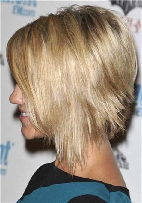 Jul 15, 2020 · clipping the sides 1. Short Layered Bob Pictures | Short Hairstyles 2018 - 2019 ...