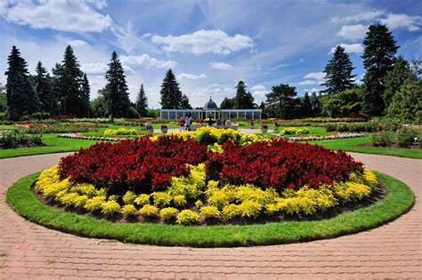 Niagara Falls Botanical Gardens Witness The Beauty Of The Niagara