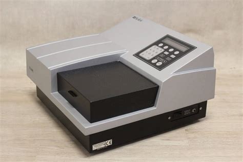 Biotek El808 Microplate Reader Labmakelaar Benelux