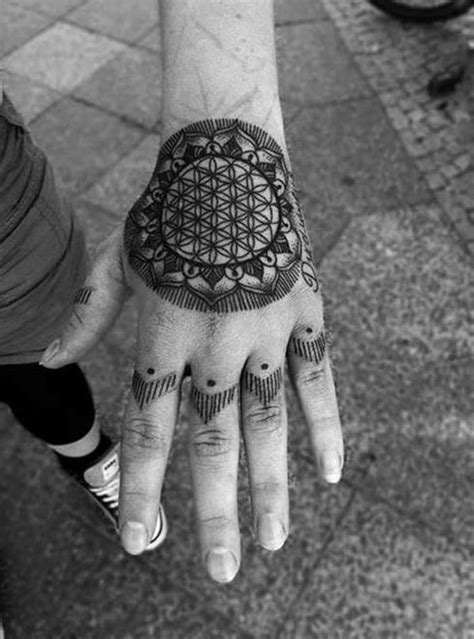 101 Latest Geometric Tattoo Designs And Ideas
