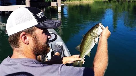 Kayak Bass Fishing the Withlacoochee/Rainbow River - YouTube