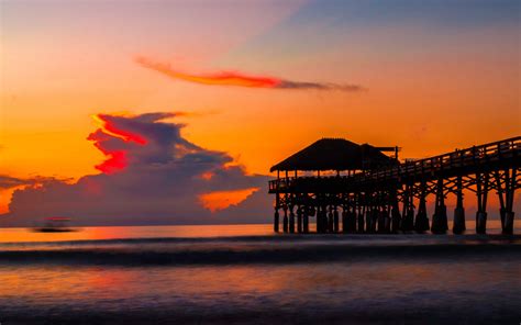 Download Wallpaper 3840x2400 Pier Sunset Sea Clouds Beach Surf 4k Ultra Hd 1610 Hd Background