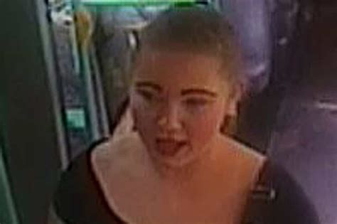 Police Hunt For Teenage Girl Who Punched Woman On London Bus London Evening Standard Evening
