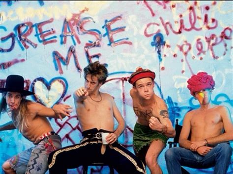 El Majestuoso Y Caótico Debut De Red Hot Chili Peppers Mercadeo Pop