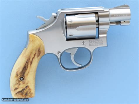 Smith And Wesson Model 64 Mandp Stag Grips Cal 38 Special 2 Inch Barrel