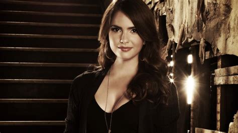 Teen Wolfs Shelley Hennig Reveals Her Favourite Shows Right Now