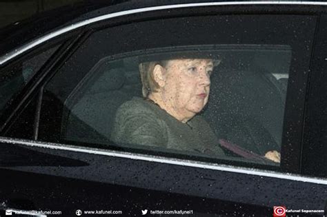 Allemagne Premières Consultations De Lannée Entre Merkel Et Le Spd