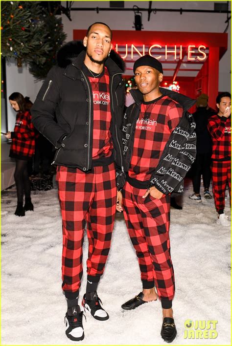 Kendall Jenner Wears Buffalo Checked Look For Calvin Kleins Holiday Pajama Party Photo 4401637