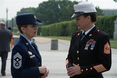 Servicewomen Future Marine Barracks Sergeant Major Honored 4350 Hot Sex Picture