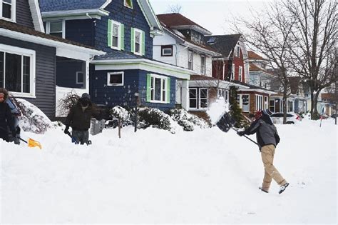 Us Blizzard Leaves 32 Dead Power Outages Travel Snarls Abs Cbn News