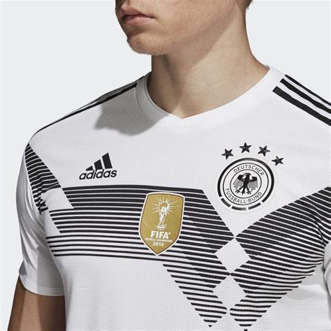 Vendo camiseta adidas selección alemania, talla s, usada pero en muy buen estado. Camiseta Seleccion Alemania Mundial 2018 Ozil Climachill ...
