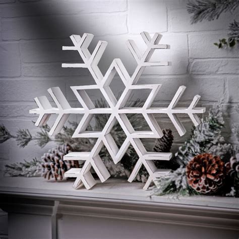 The Holiday Aisle Mdf Snowflake Table Piece Wayfair