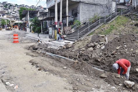 Platos típicos, creatividad y entretenimiento. Trabajos viales se ejecutan calles de Mapasingue Este ...