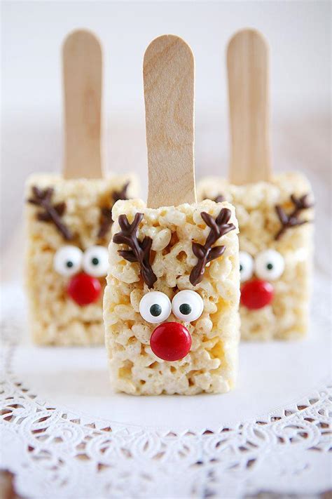 Colour and create christmas paper super simple, with no baking necessary, these christmas ornaments are designed for kids to make themselves. 20 No Bake Christmas Treats for Kids | Baking You Happier