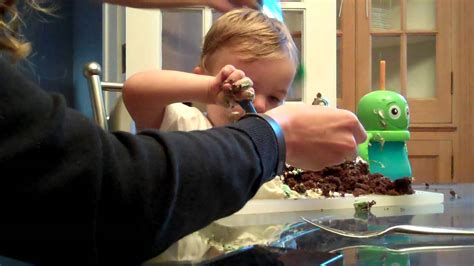 You are turning into a little man! Cake for the 2 Year Old Birthday Boy - YouTube