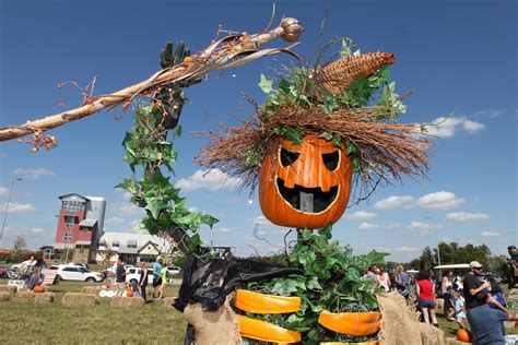 Scarecrows Come To Life In 10th Annual Festival At Cross Creek Ranch