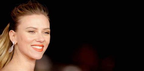Scarlett Johansson Stapt Op Als Ambassadrice Bij Oxfam Na Rel Over