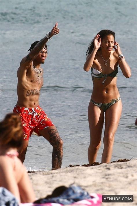Makena Martine Sexy With Her Beau Kyle Oubre On Miami Beach 13052019