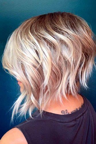 Layered hair is a top choice in 2021. 21 Easy Ways and Tips to Style Short Layered Hairstyles ...